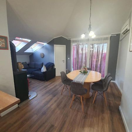 Apartment D Free Parking & Wifi, Walking Distance To Centrum Zadar Exterior photo
