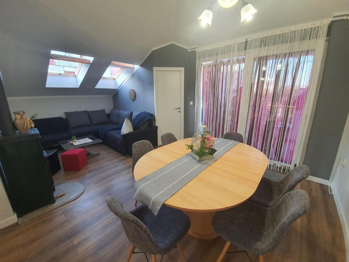 Apartment D Free Parking & Wifi, Walking Distance To Centrum Zadar Exterior photo