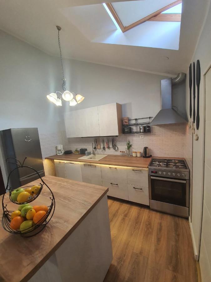 Apartment D Free Parking & Wifi, Walking Distance To Centrum Zadar Exterior photo